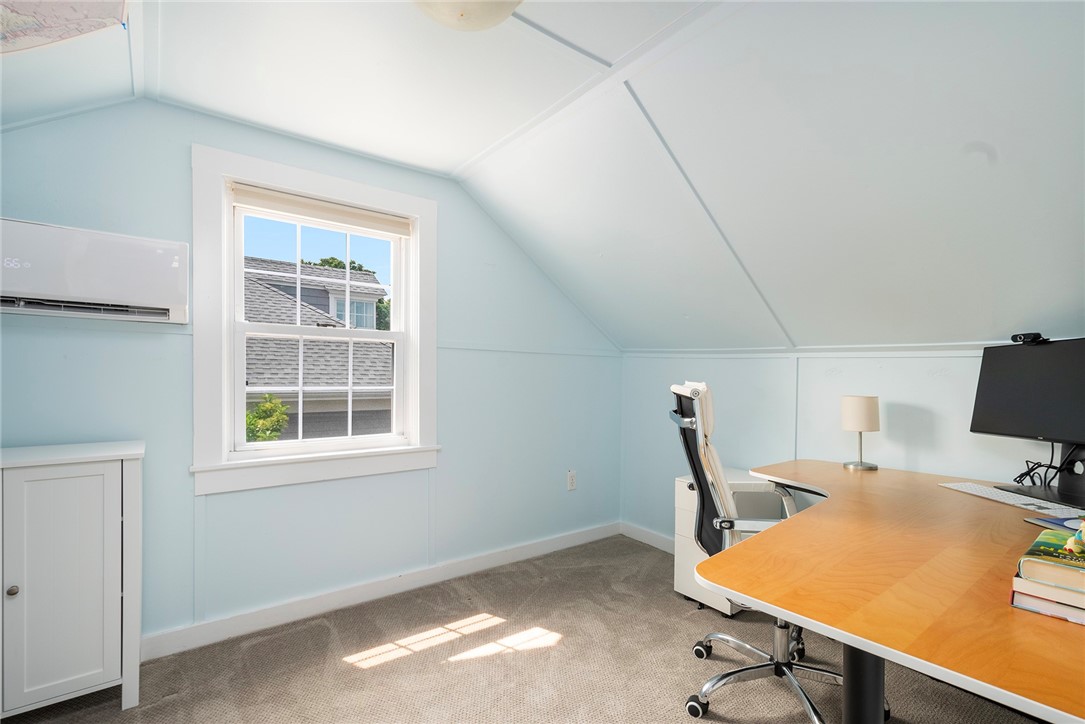 61 Sessions Street Providence, RI 02906 - Photo 32 of 39