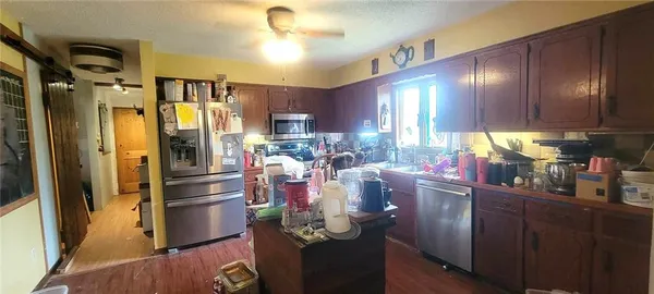 $250,000 | 19872 East 500 Road, Pleasanton, KS 66075