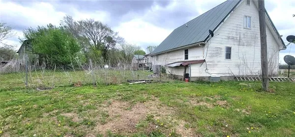 $250,000 | 19872 East 500 Road, Pleasanton, KS 66075
