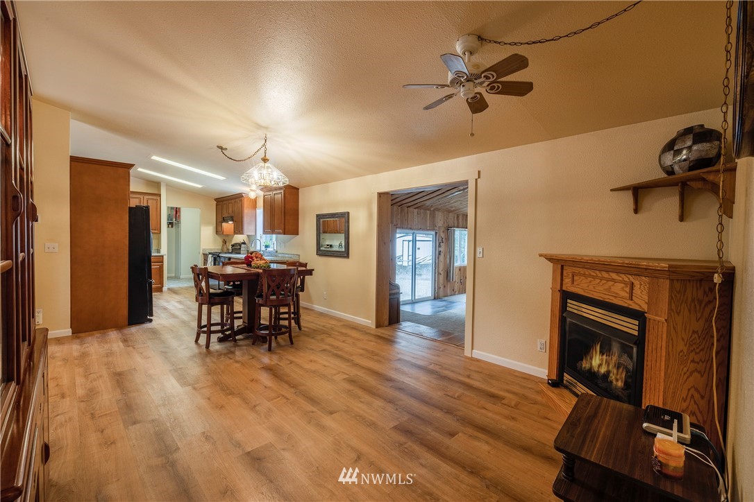 11602 Sidney Road Southwest Port Orchard, WA 98367 - Photo 11 of 38 Gallery Image 11
