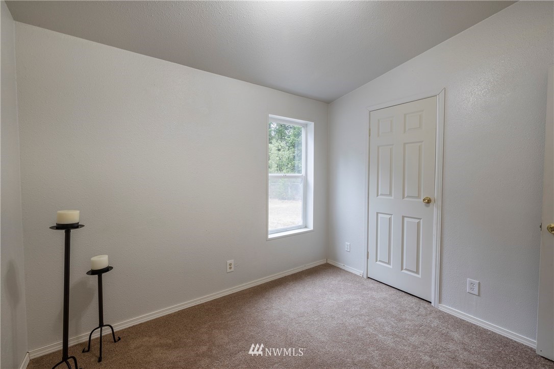 11602 Sidney Road Southwest Port Orchard, WA 98367 - Photo 22 of 38 Gallery Image 22
