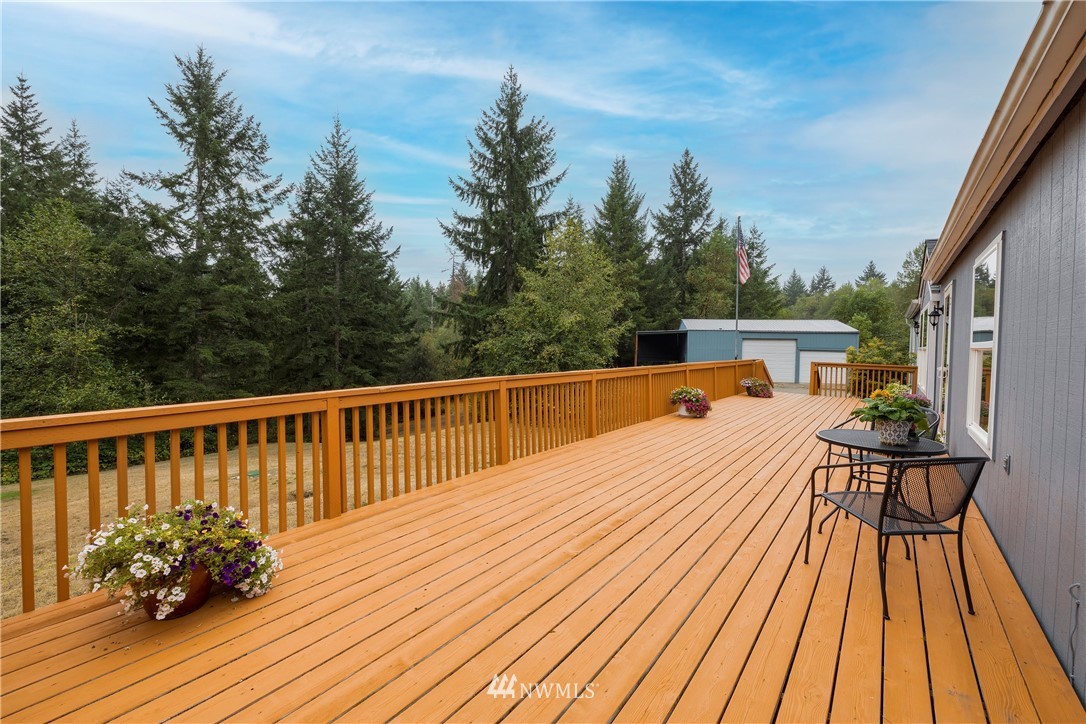 11602 Sidney Road Southwest Port Orchard, WA 98367 - Photo 27 of 38 Gallery Image 27