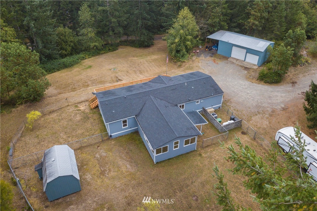 11602 Sidney Road Southwest Port Orchard, WA 98367 - Photo 33 of 38 Gallery Image 33