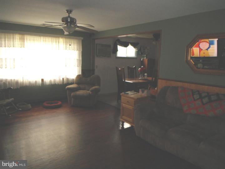 128 Old Soldiers Road Cheltenham, PA 19012 - Photo 6 of 18 Gallery Image 6