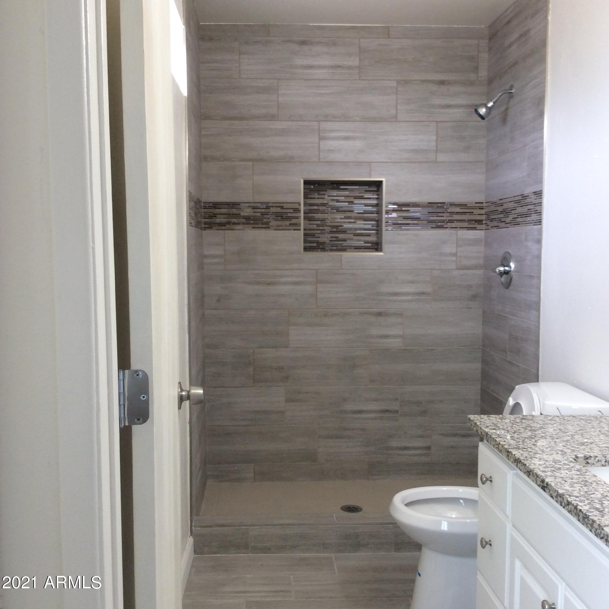 1648 West Darrel Road Phoenix, AZ 85041 - Photo 5 of 6 5049FA29-2462-416B-8426-825D3B96E384