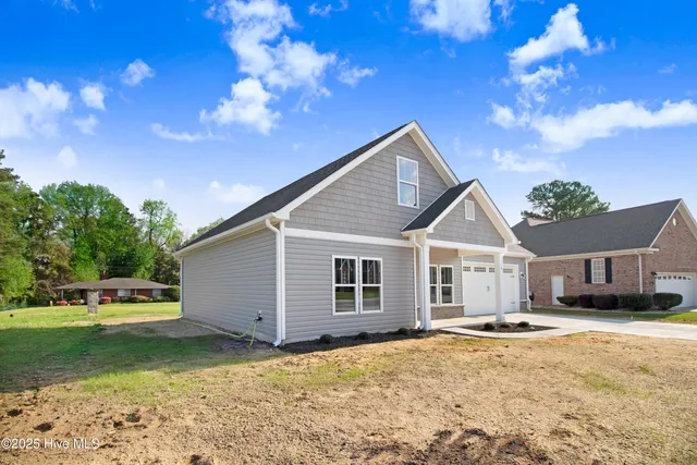 $289,990 | 106 Kingston Circle, Goldsboro, NC 27530