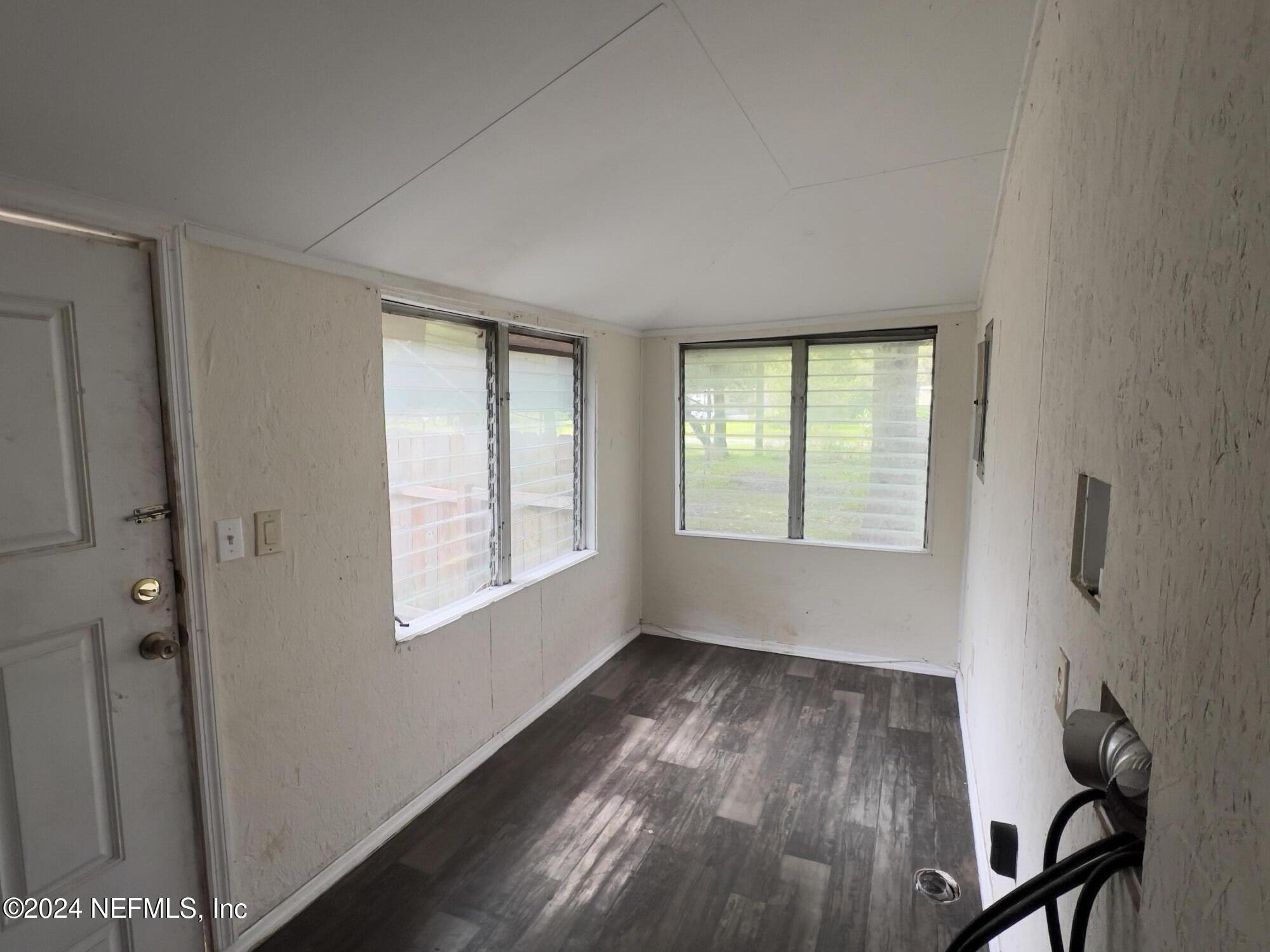 5871 Rocky Road Jacksonville, FL 32244 - Photo 19 of 20 Laundry Room