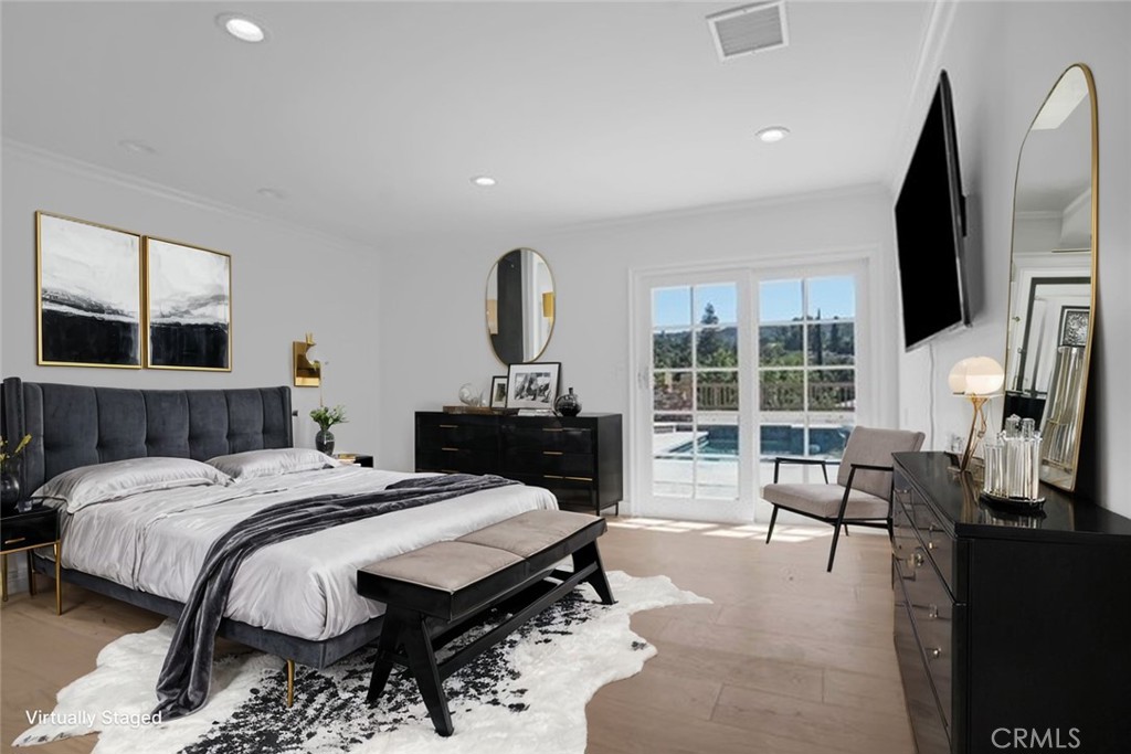 22740 Liberty Bell Road Calabasas, CA 91302 - Photo 7 of 40 Virtually Staged