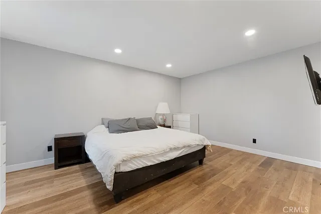 $415,000 | 18754 Mandan Street, Unit 1302, Canyon Country, CA 91351