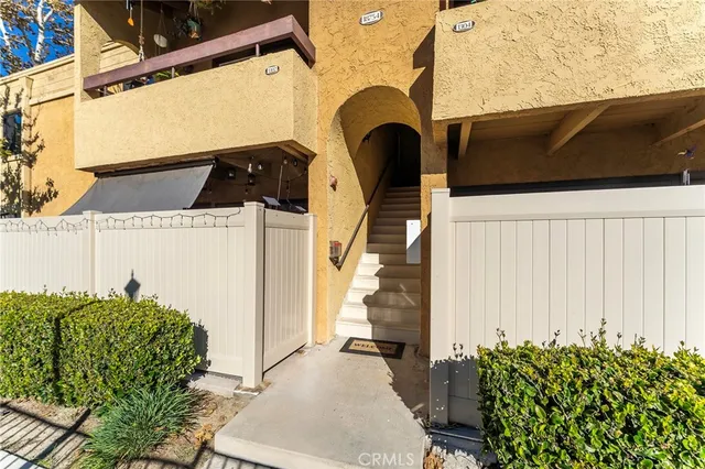 $415,000 | 18754 Mandan Street, Unit 1302, Canyon Country, CA 91351