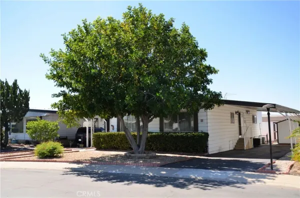 $135,000 | 1251 East Lugonia Avenue, Unit 75, Redlands, CA 92374