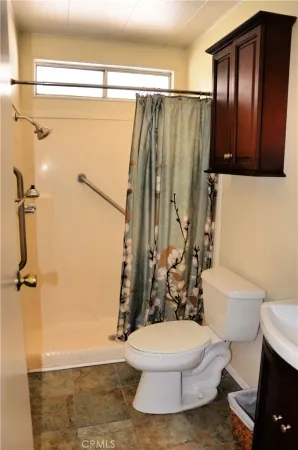 $135,000 | 1251 East Lugonia Avenue, Unit 75, Redlands, CA 92374