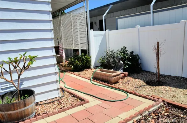 $135,000 | 1251 East Lugonia Avenue, Unit 75, Redlands, CA 92374