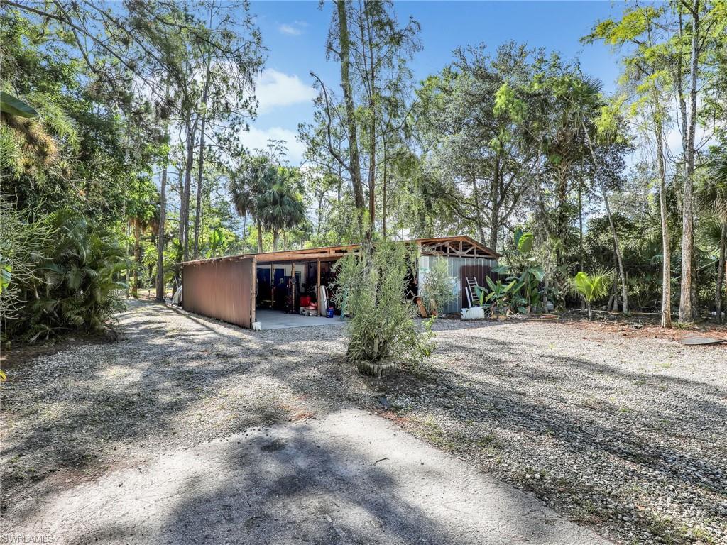 210 25th Street Southwest Naples, FL 34117 - Photo 28 of 33 Gallery Image 28