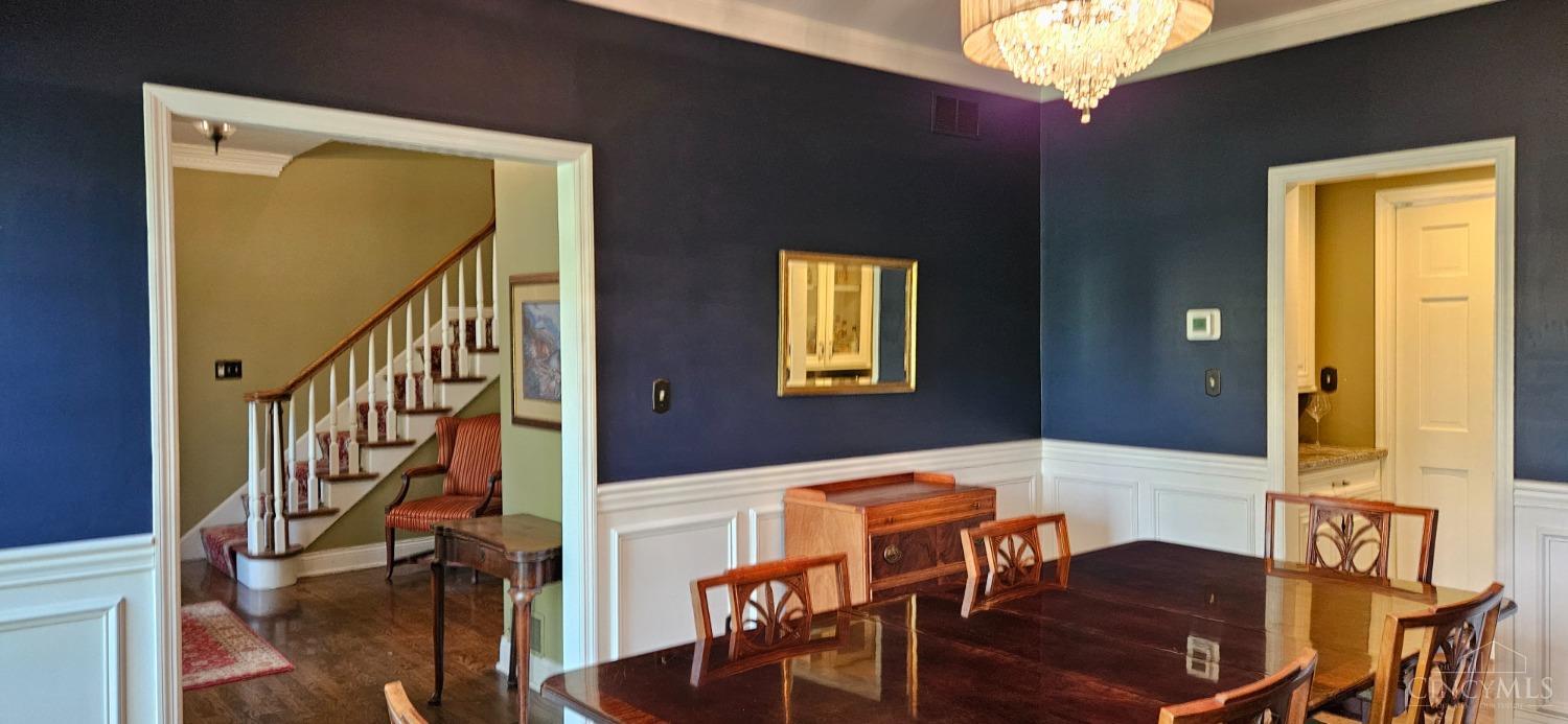 651 North Meadowcrest Road Cincinnati, OH 45231 - Photo 15 of 50 Gallery Image 15