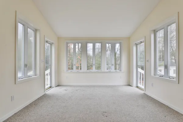 $620,000 | 54 Vandora Drive, Manchester, NH 03103