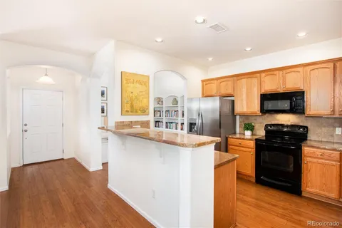 $565,000 | 601 West Burgundy Street, Unit B, Highlands Ranch, CO 80129