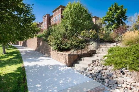 $565,000 | 601 West Burgundy Street, Unit B, Highlands Ranch, CO 80129