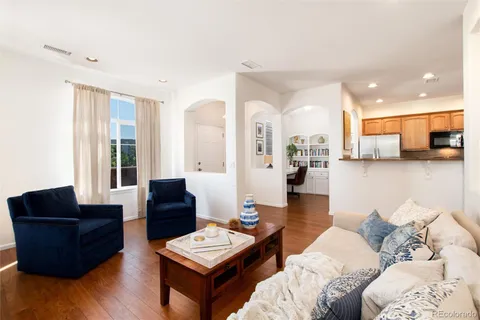 $565,000 | 601 West Burgundy Street, Unit B, Highlands Ranch, CO 80129