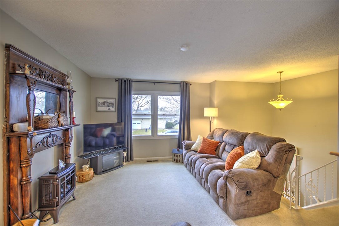 2562 Redlich Court Decatur, IL 62521 - Photo 6 of 24 Gallery Image 6