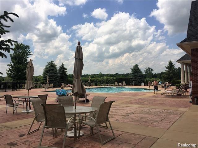 45681 North Stonewood Road, Unit 59 Canton, MI 48187 - Photo 50 of 63