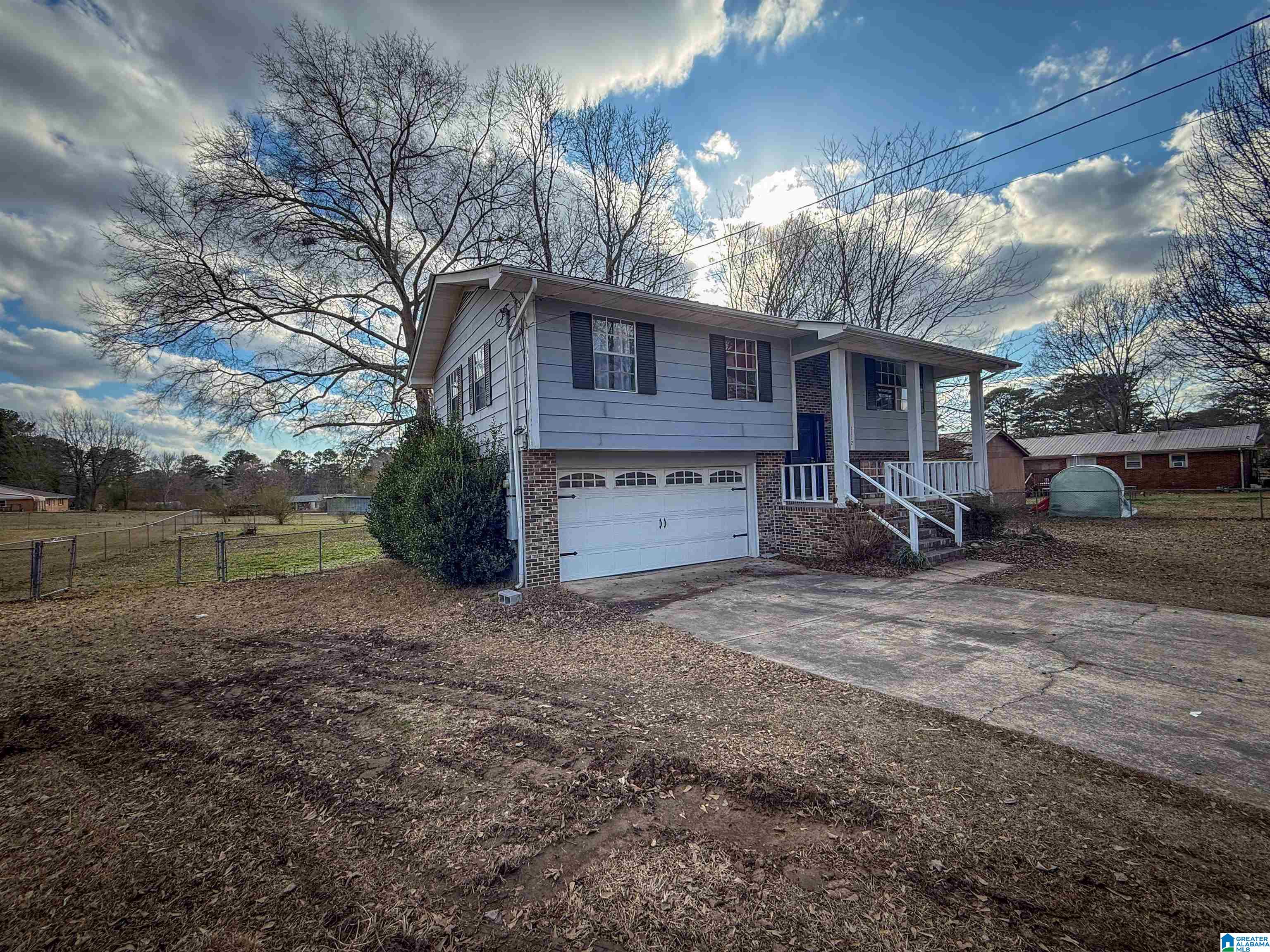 1112 Alpine Drive Weaver, AL 36277 - Photo 2 of 30