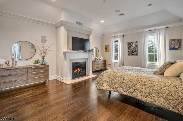 $14,500 | 7 West Serafin Way, Montville, NJ 07082