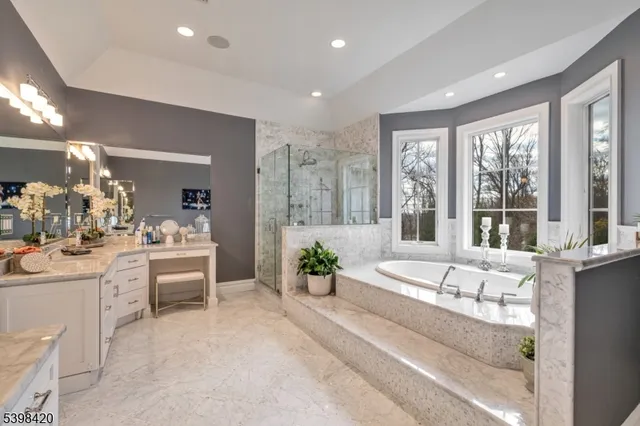 $14,500 | 7 West Serafin Way, Montville, NJ 07082