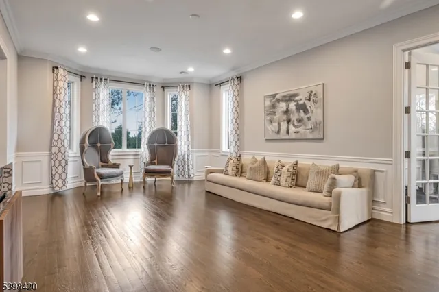 $14,500 | 7 West Serafin Way, Montville, NJ 07082