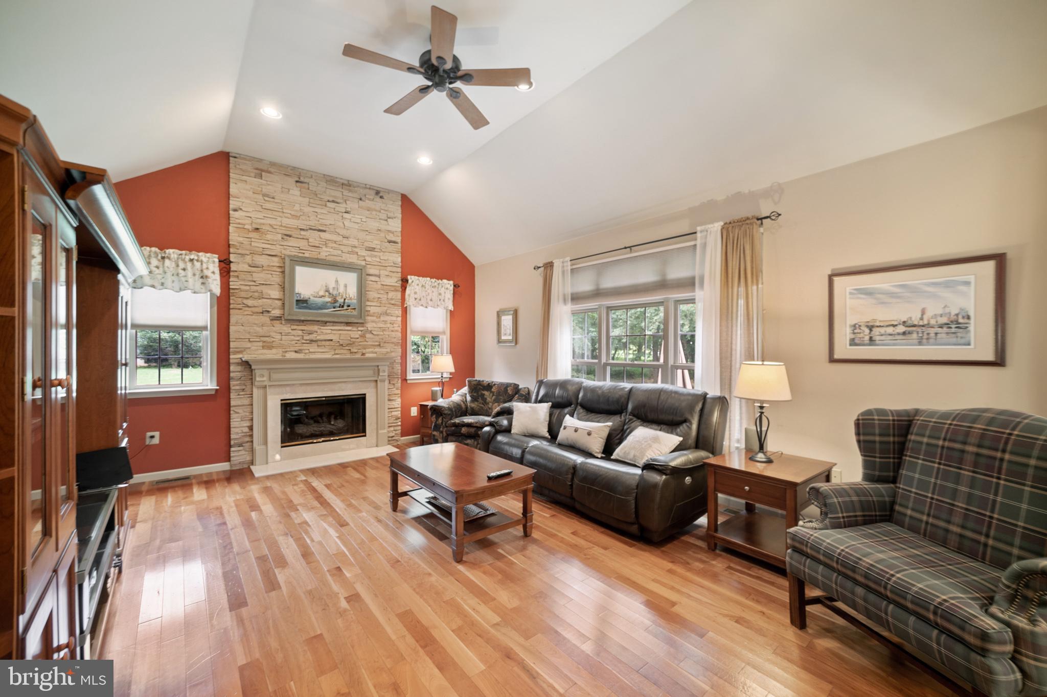 850 Wooded Pond Road Ambler, PA 19002 - Photo 11 of 34 Family Room