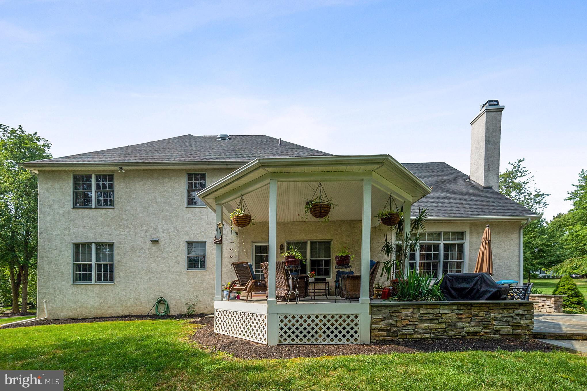 850 Wooded Pond Road Ambler, PA 19002 - Photo 28 of 34 Back view