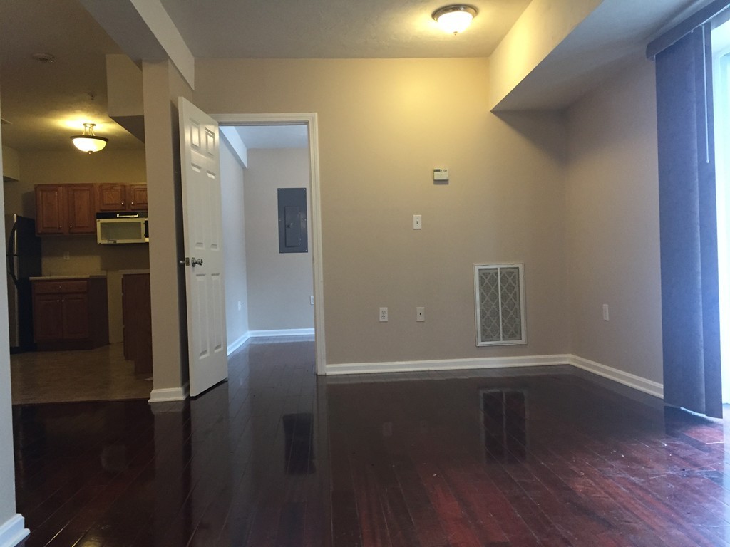 100 Lawrence Street, Unit 5 Haverhill, MA 01830 - Photo 8 of 13