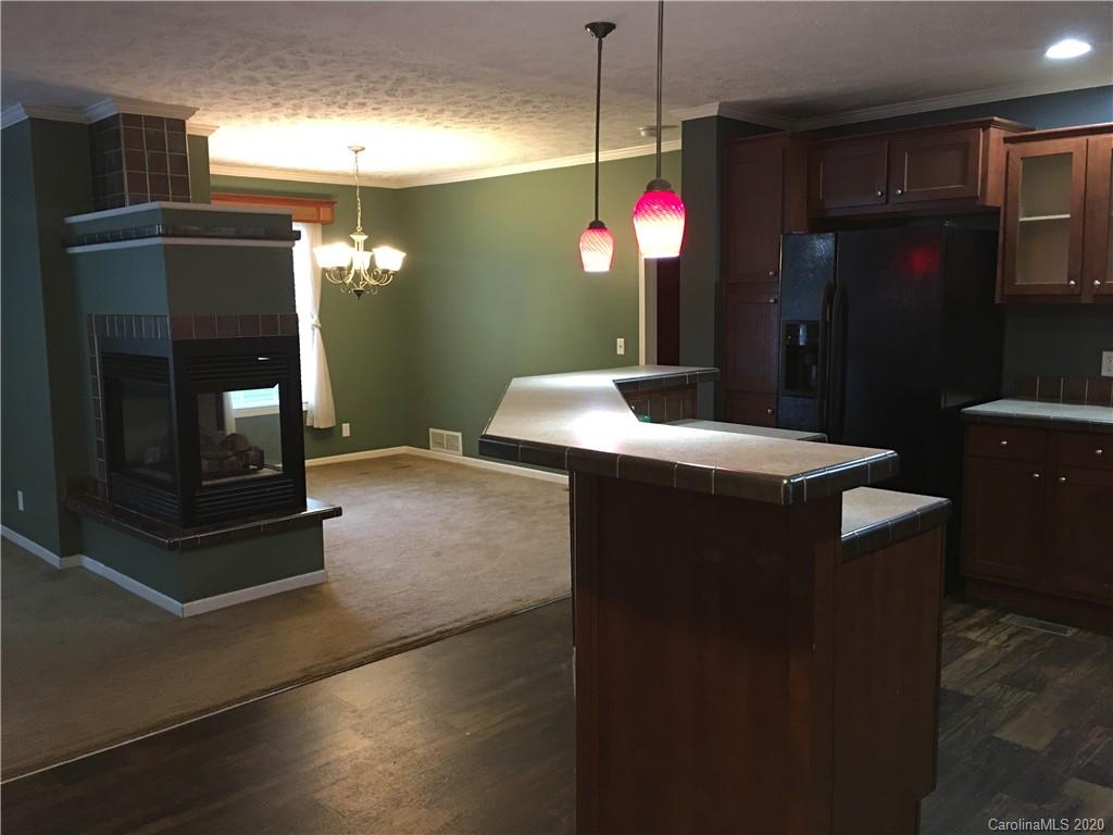 3799 Cook Road Valdese, NC 28690 - Photo 8 of 16 Gallery Image 8