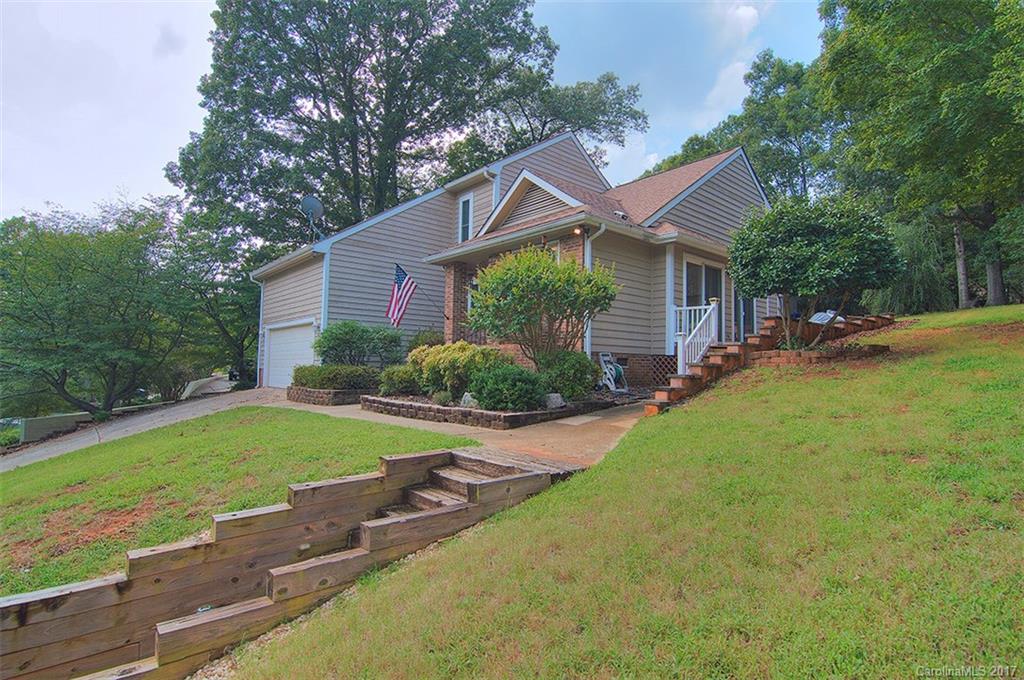 7040 Chelsea Day Lane Tega Cay, SC 29708 - Photo 2 of 24