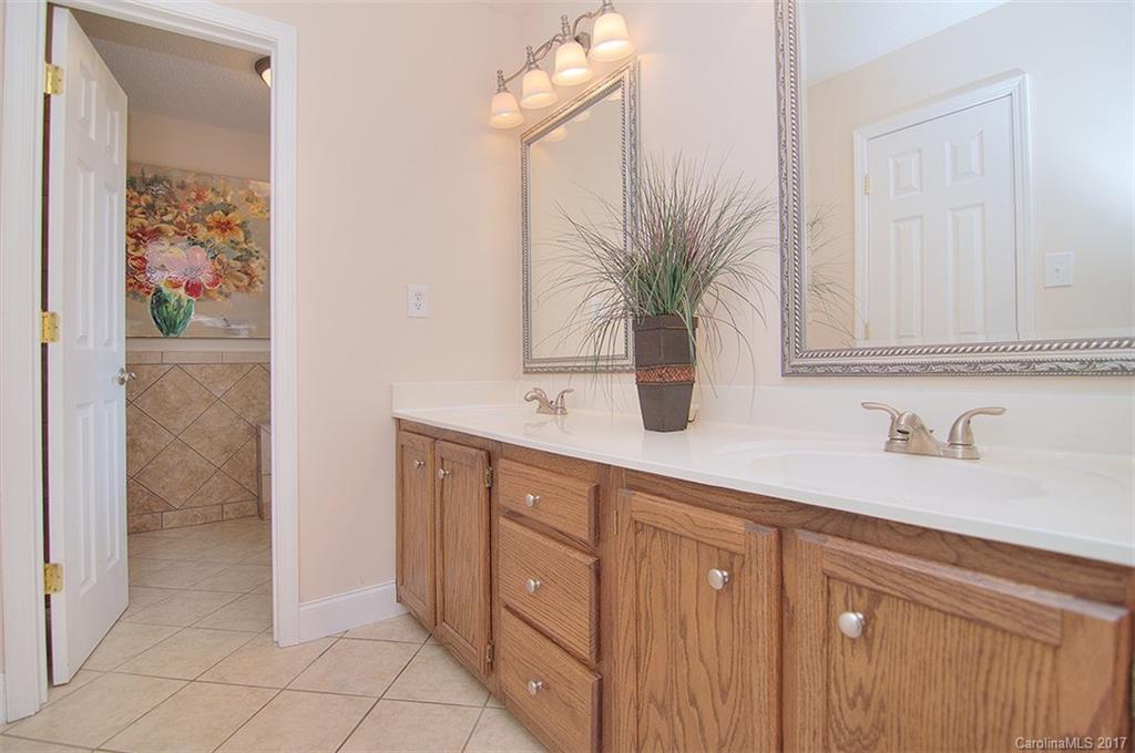 7040 Chelsea Day Lane Tega Cay, SC 29708 - Photo 12 of 24