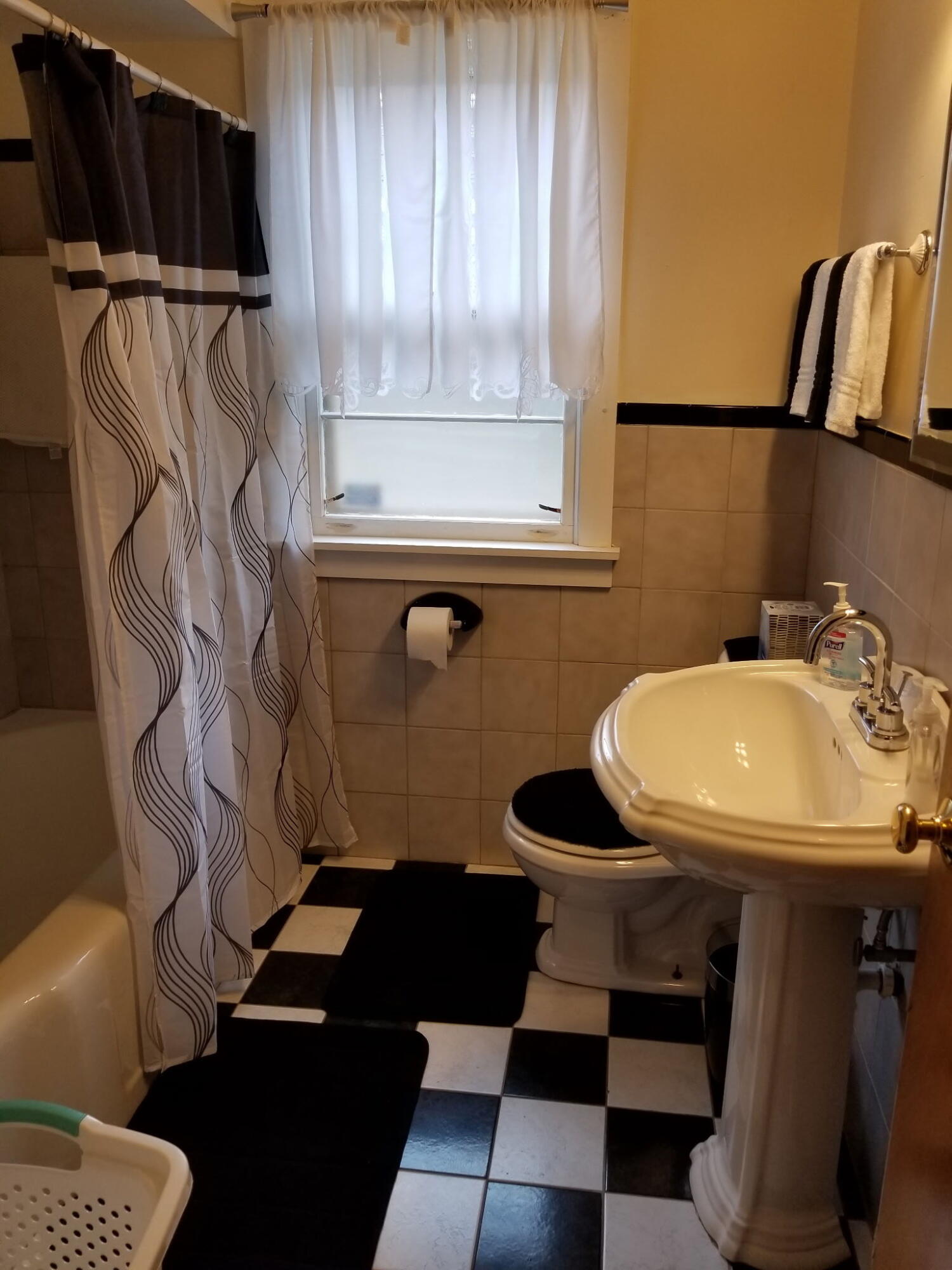 4901 North 65th Street Milwaukee, WI 53218 - Photo 12 of 30 5307679448323875464