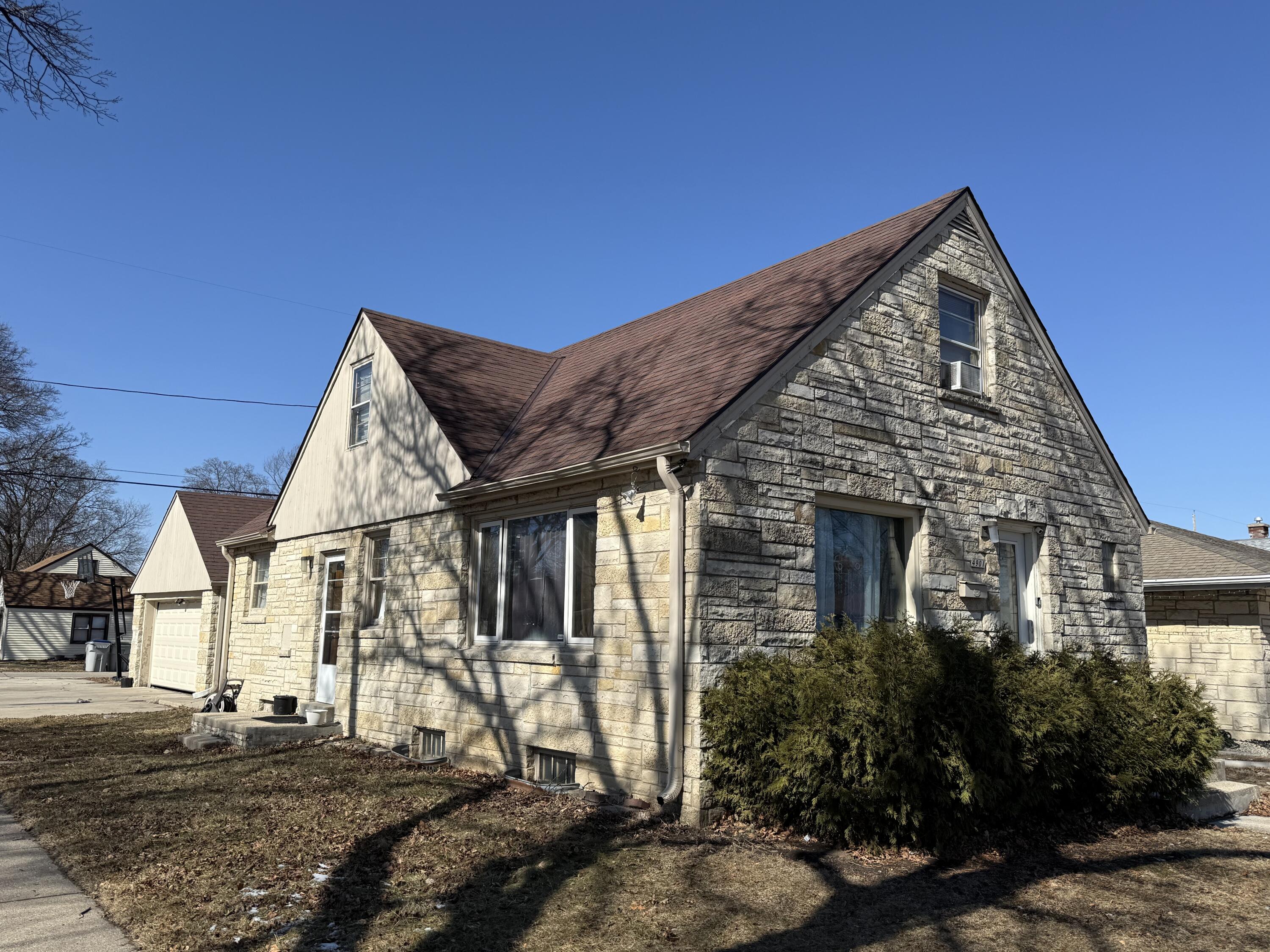 4901 North 65th Street Milwaukee, WI 53218 - Photo 27 of 30 IMG_4794