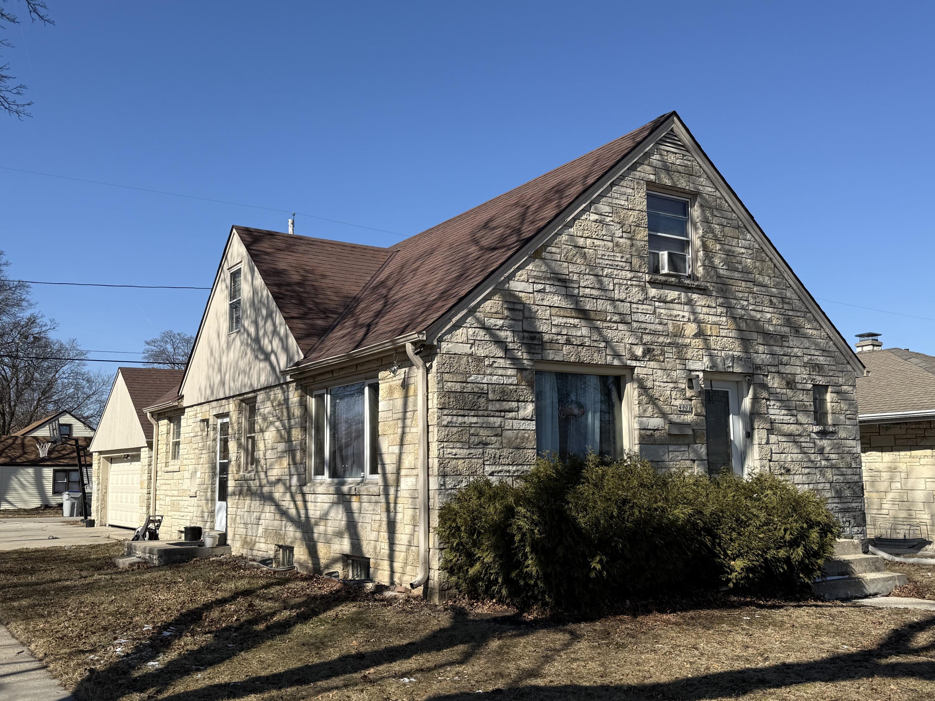 4901 North 65th Street Milwaukee, WI 53218 - Photo 28 of 30 IMG_4737