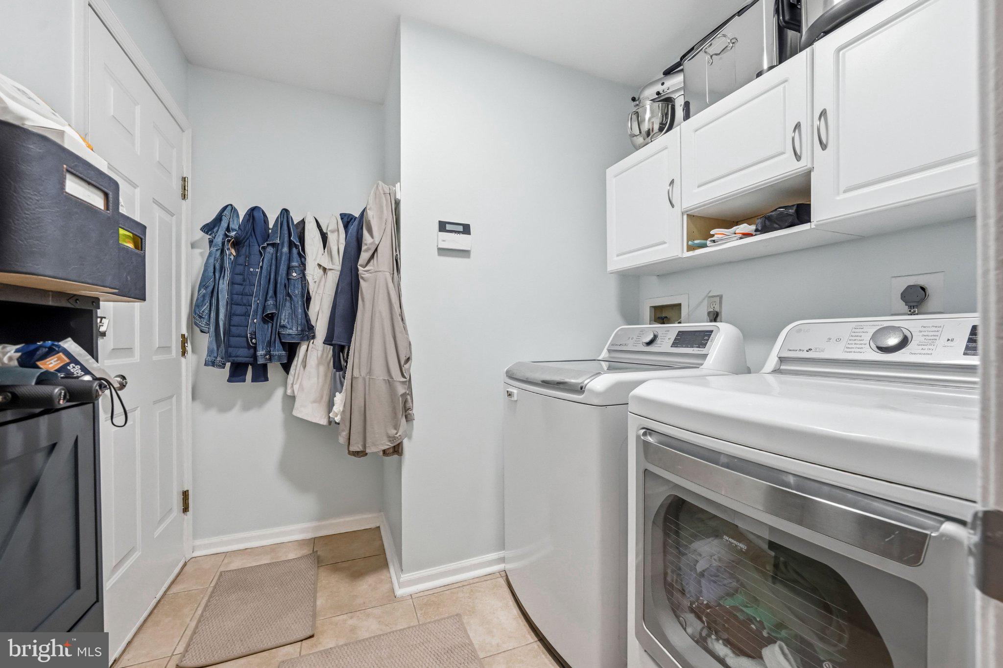 2134 West Wellington Road Newtown, PA 18940 - Photo 15 of 42 Bright and functional laundry space.