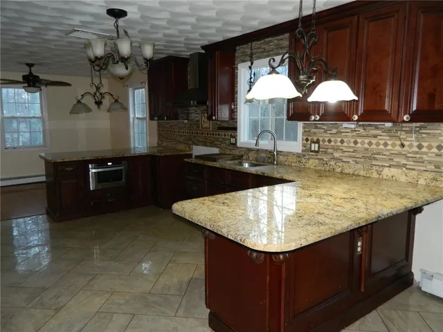 $544,900 | 19 Hilton Drive, Johnston, RI 02919