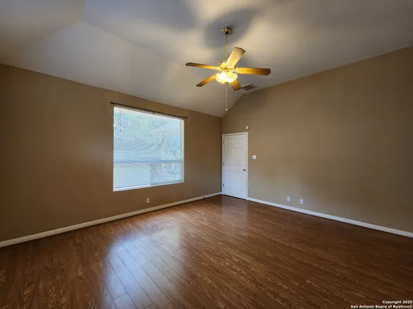 $2,395 | 1771 Oak Glen, New Braunfels, TX 78132