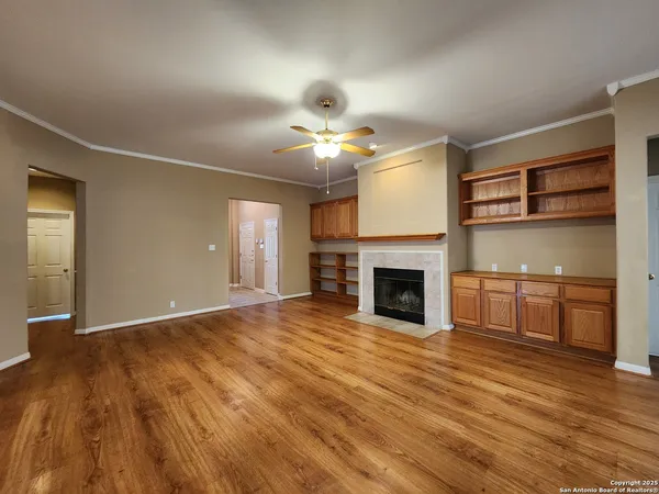 $2,395 | 1771 Oak Glen, New Braunfels, TX 78132