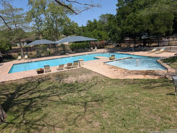 $2,395 | 1771 Oak Glen, New Braunfels, TX 78132
