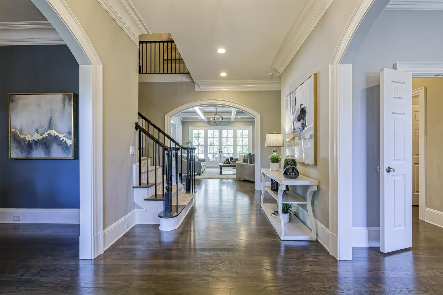 2642 Churchill Road Raleigh, NC 27608 - Photo 5 of 98 Quality Craftsmanship Around Every Corner