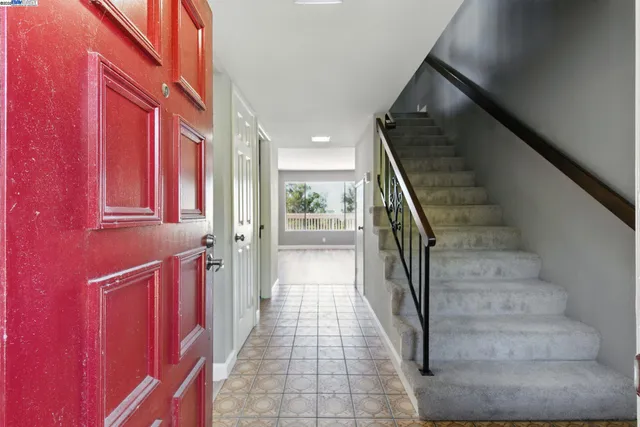 $4,000 | 81 Mountain Valley, Oakland, CA 94605