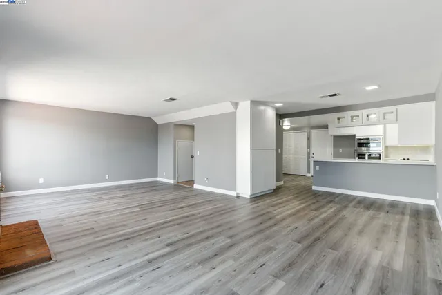 $4,000 | 81 Mountain Valley, Oakland, CA 94605