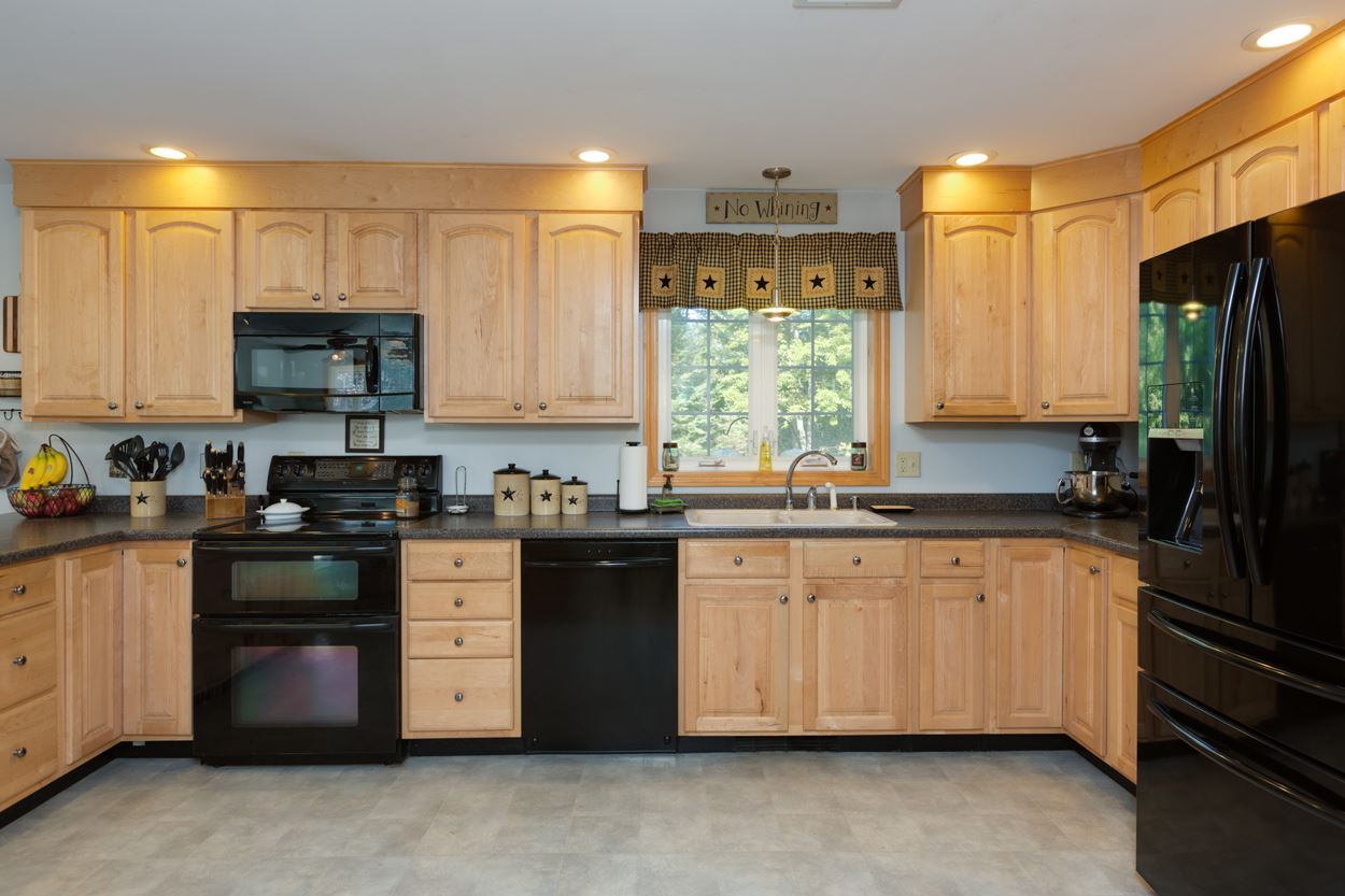 17 Shattigee Road Chester, NH 03036 - Photo 15 of 39