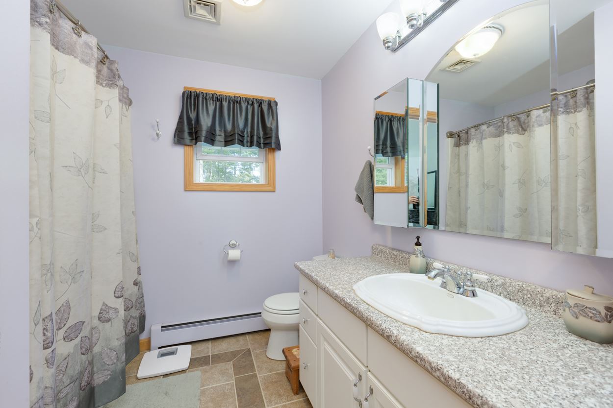 17 Shattigee Road Chester, NH 03036 - Photo 25 of 39
