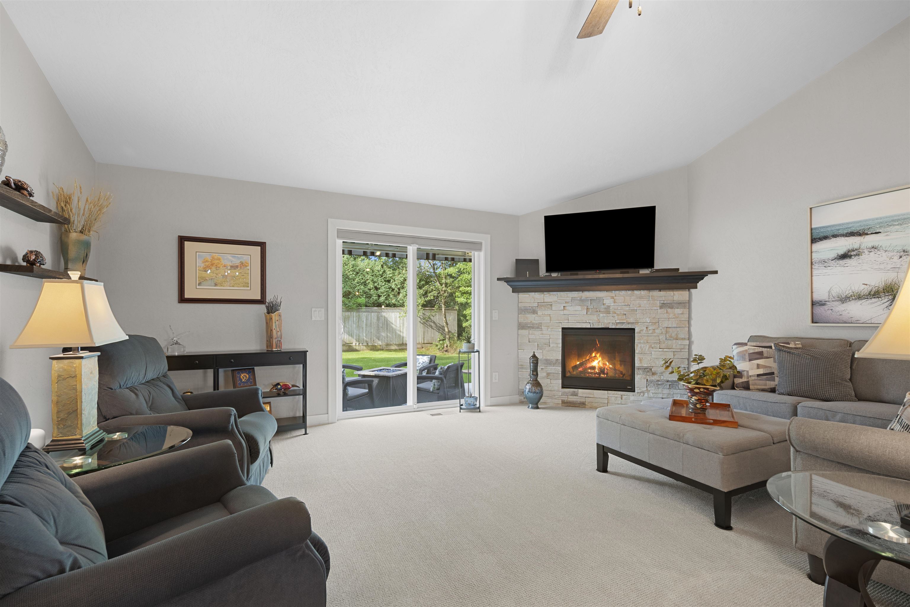 1855 Southbridge Road De Pere, WI 54115 - Photo 14 of 44