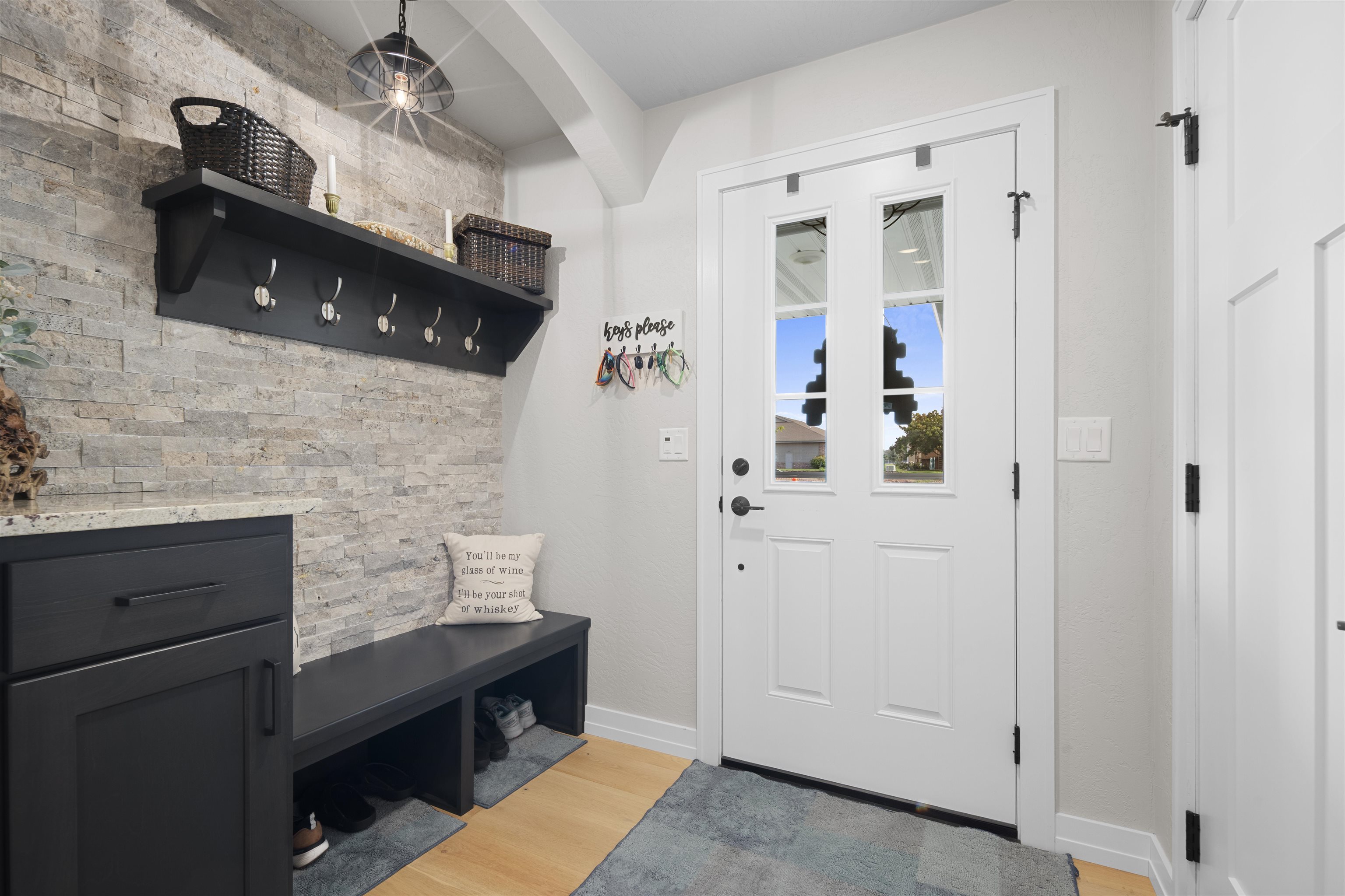 1855 Southbridge Road De Pere, WI 54115 - Photo 4 of 44